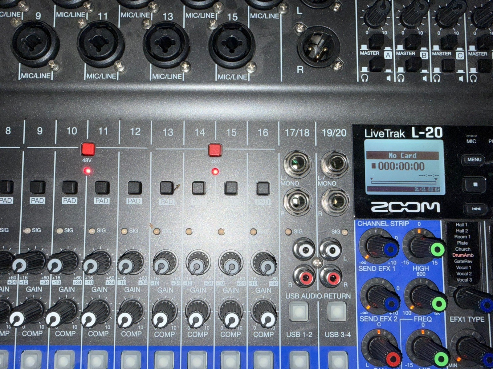Zoom LiveTrak L-20 20-Channel Digital Mixer and Recorder