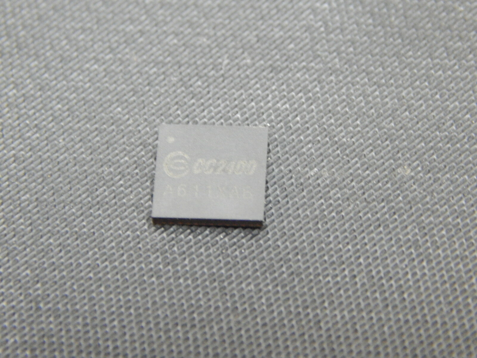 Chipcon CC2400RSU PB FREE RF Transceiver FSK 48-Pin QFN EP SMD IC - FAST SHIP