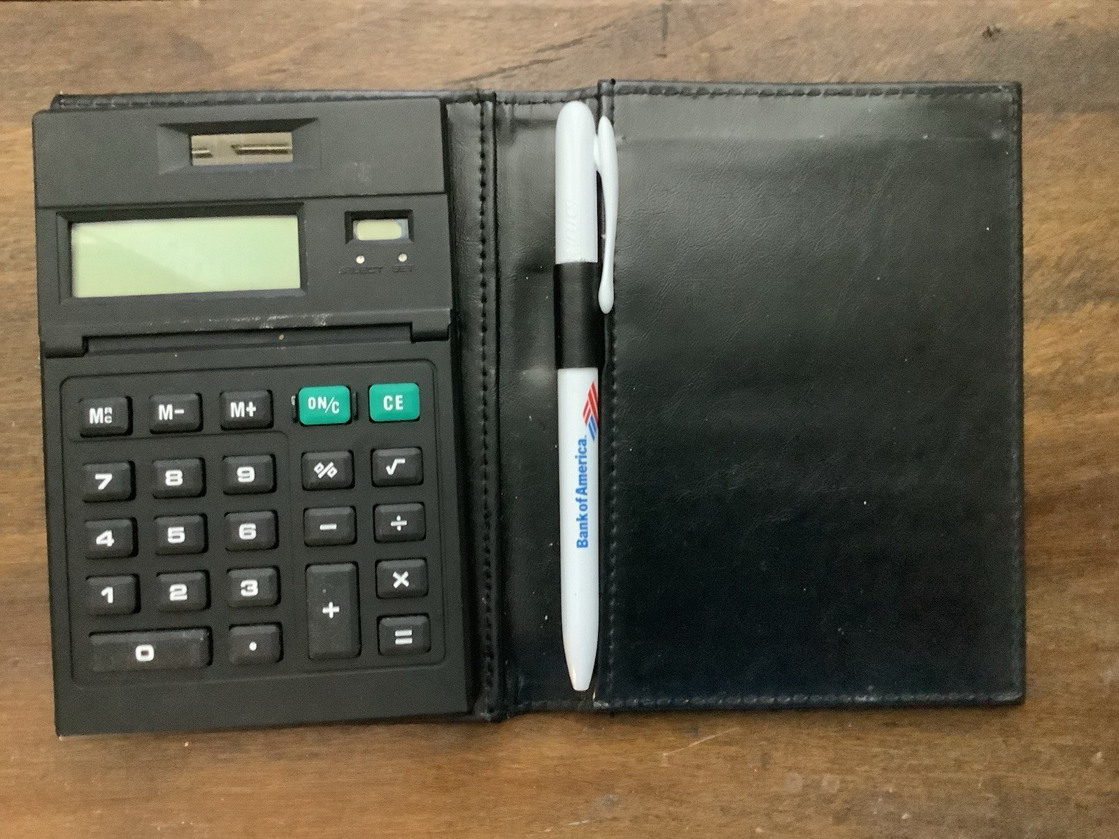 Bank Of America Vintage Solar Calculator Leather Portfolio W/ Working Pen READ
