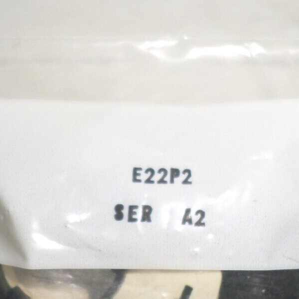 ⭐NEW IN BAG⭐ Cutler Hammer E22P2 Red Pushbutton