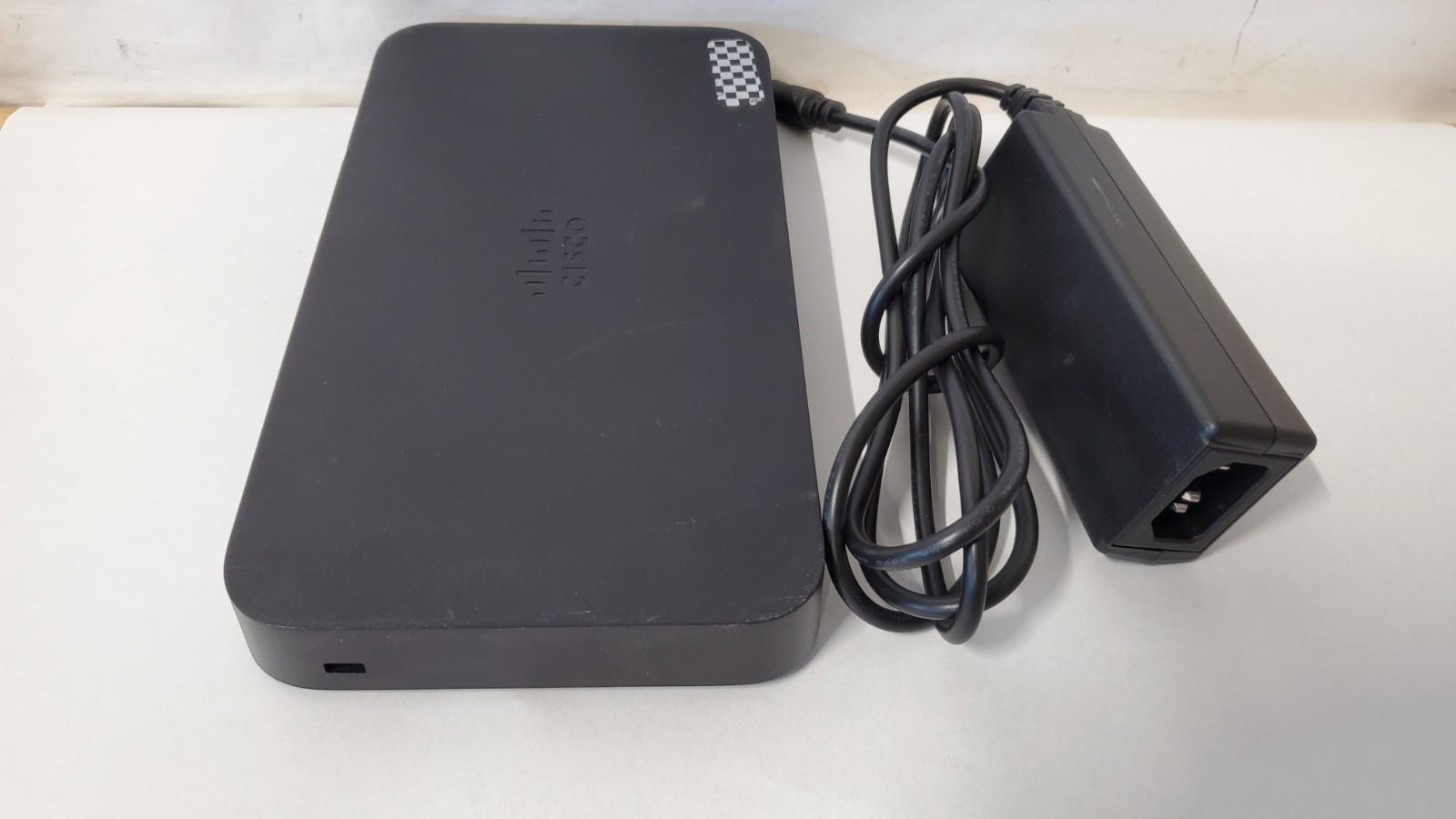 Cisco Meraki Z3C Z3c-HW-NA  Gateway Firewall with AC Adapter - Unclaimed