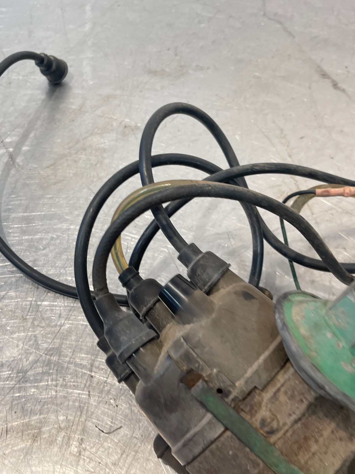 1965 Oliver 1850 Tractor Distributor