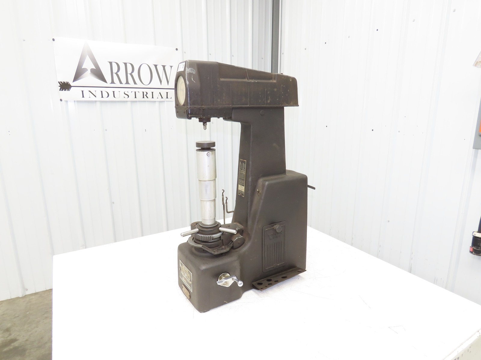 Wilson Rockwell Model 4 JR Hardness Tester Metal Testing Zerominder