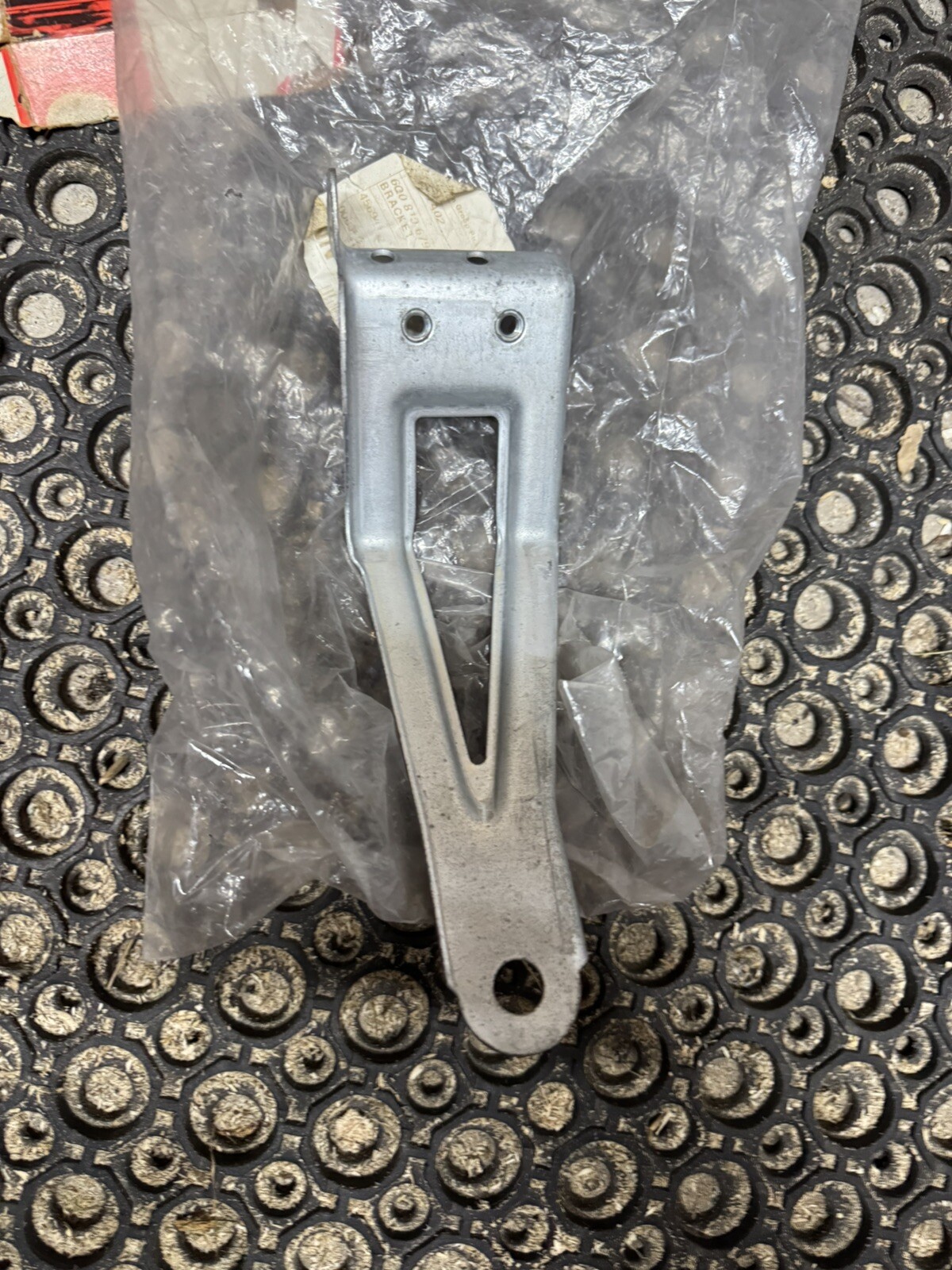 Vw Polo Wing Mounting Bracket Golf Fox Ibiza New