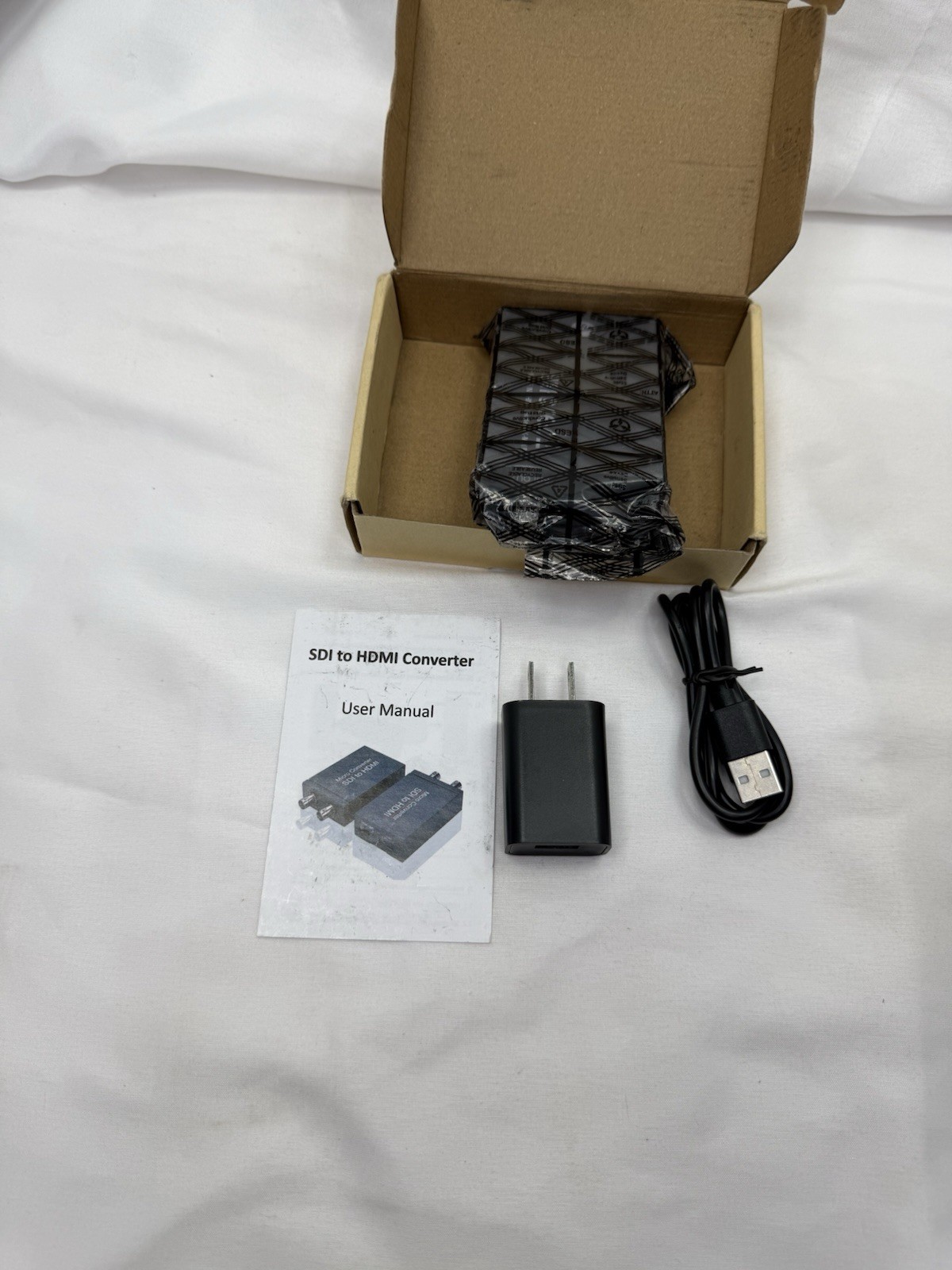 Micro SDI to HDMI Converter USB Powered w/ USB Cable, Wall Adapter, Manual