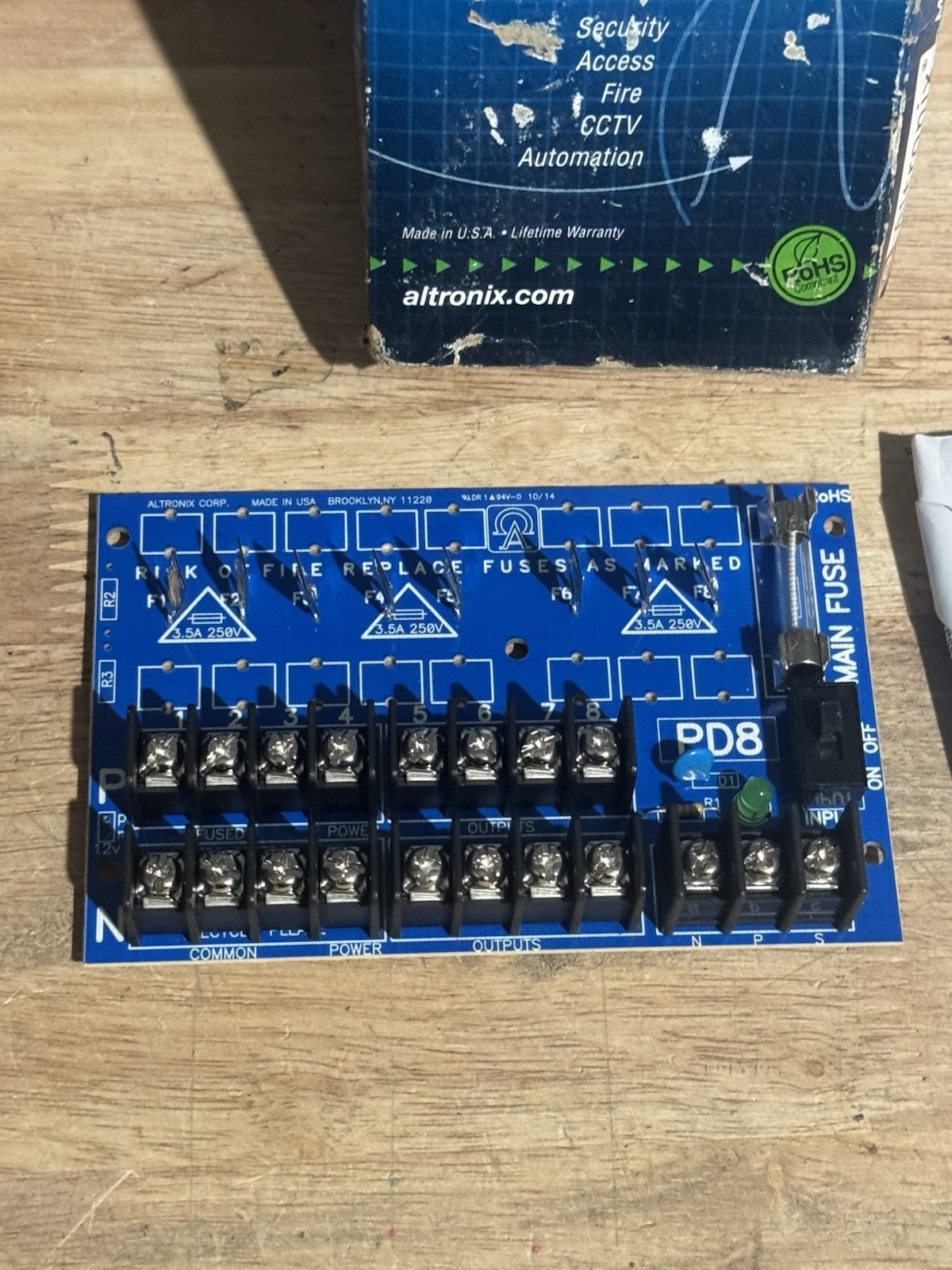 Altronix PD8 8-Output Fused Alarm Power Distribution Module