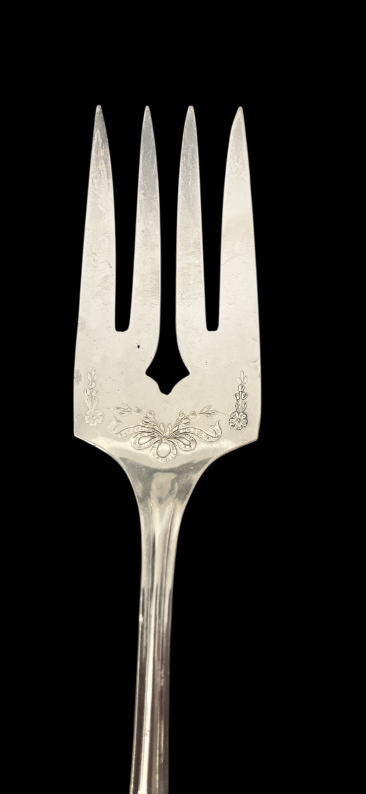 VTG Oneida Community Medium Solid Cold Meat Serving Fork Par Plate