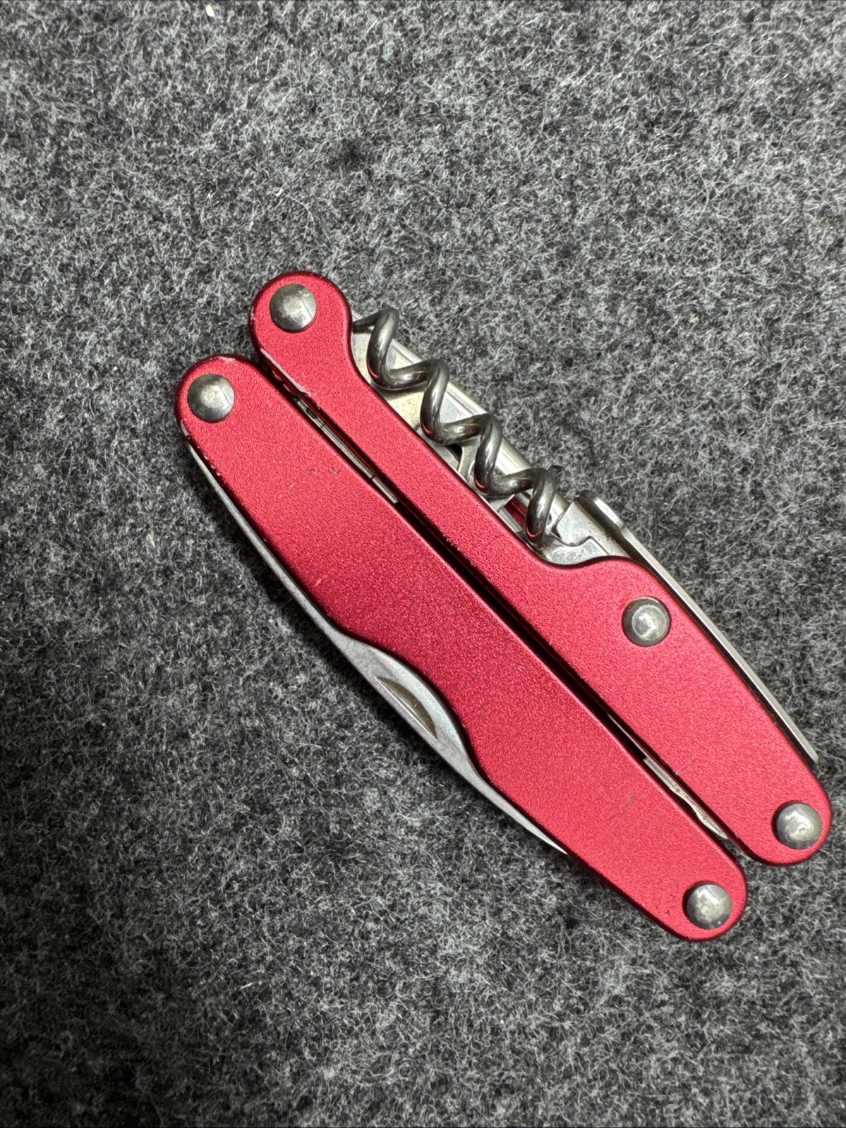 Rare Leatherman Red Multi Tool Hunting /Camping