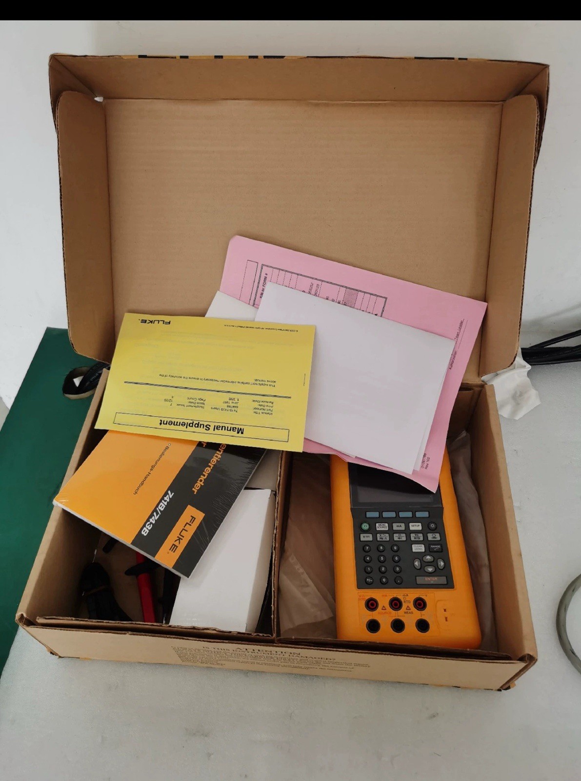 Fluke 741B DPC Documenting Process Calibrator NEW