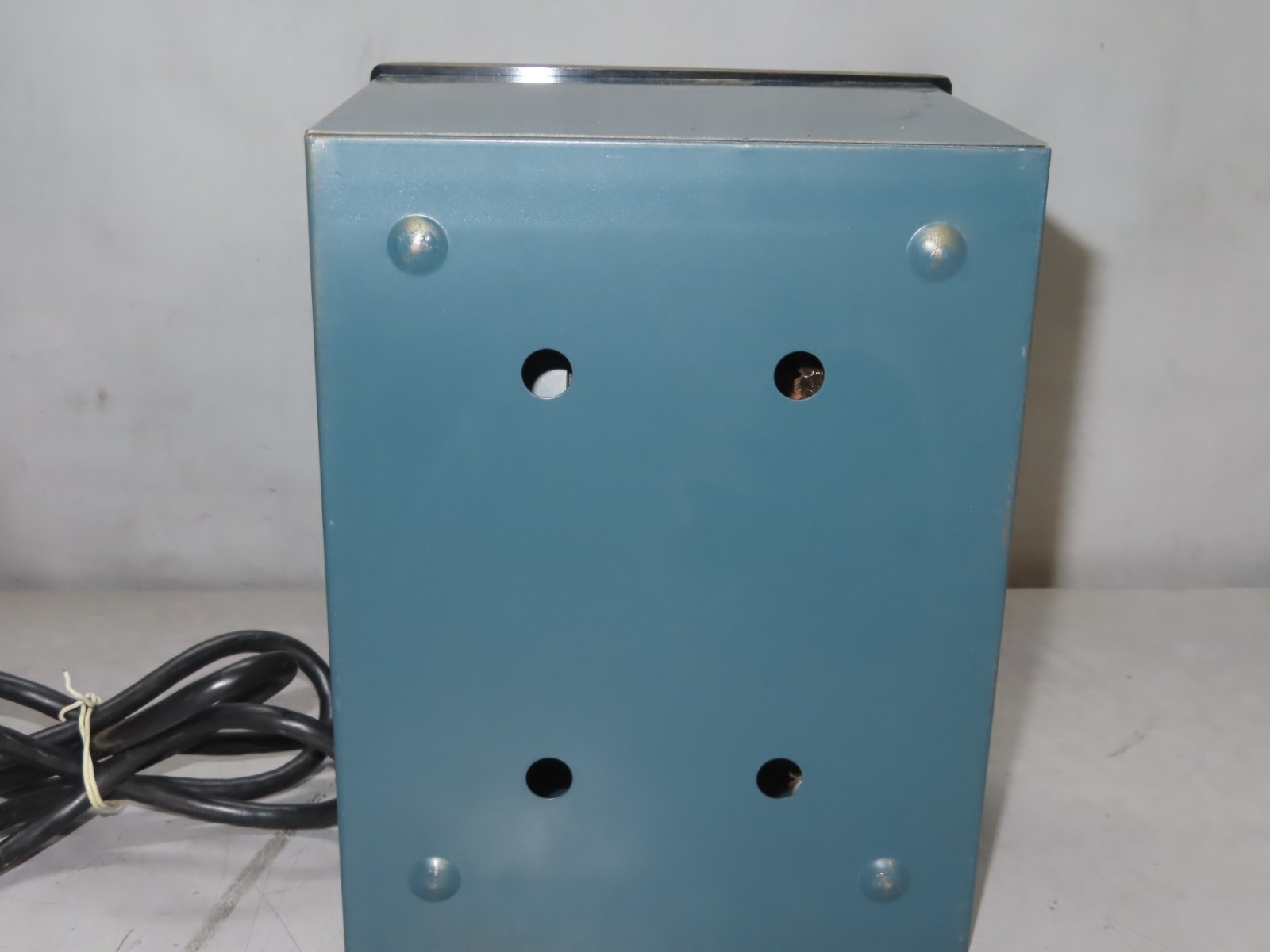 Central Scientific trade mark Cenco Appratus chemicals ammeter rheostat