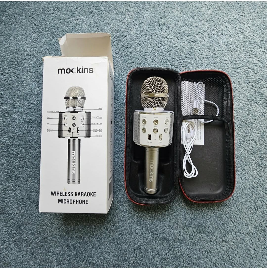 Mockins Wireless Handheld Karaoke Microphone Silver/Black w/ Case & USB Cable