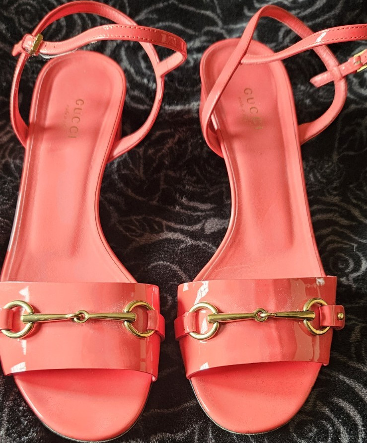Gucci Pink Patent Leather Strappy Metal Accent Women's Sandals US Size 8
