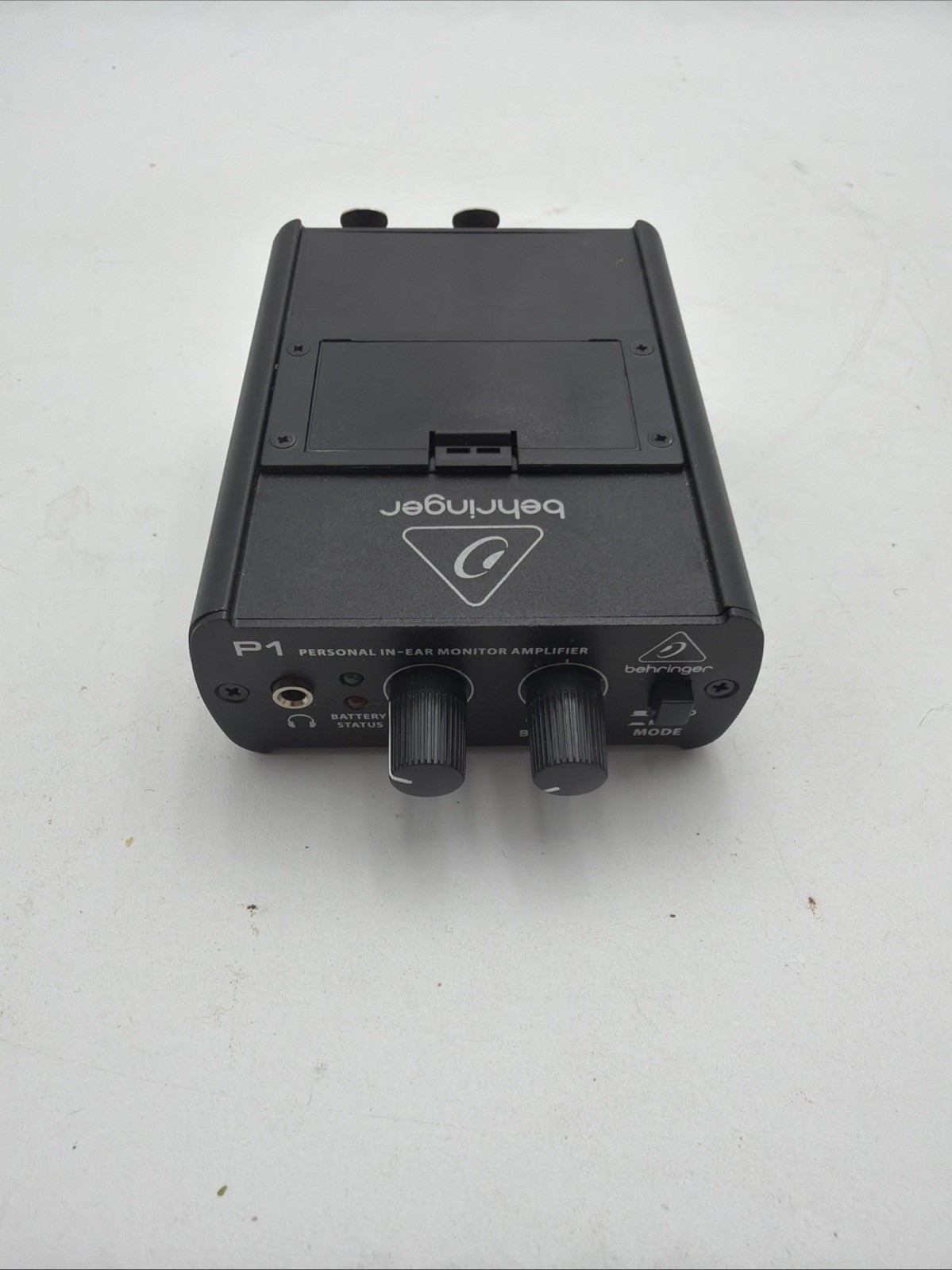 Behringer Powerplay P1 Personal In-Ear Monitor Amplifier