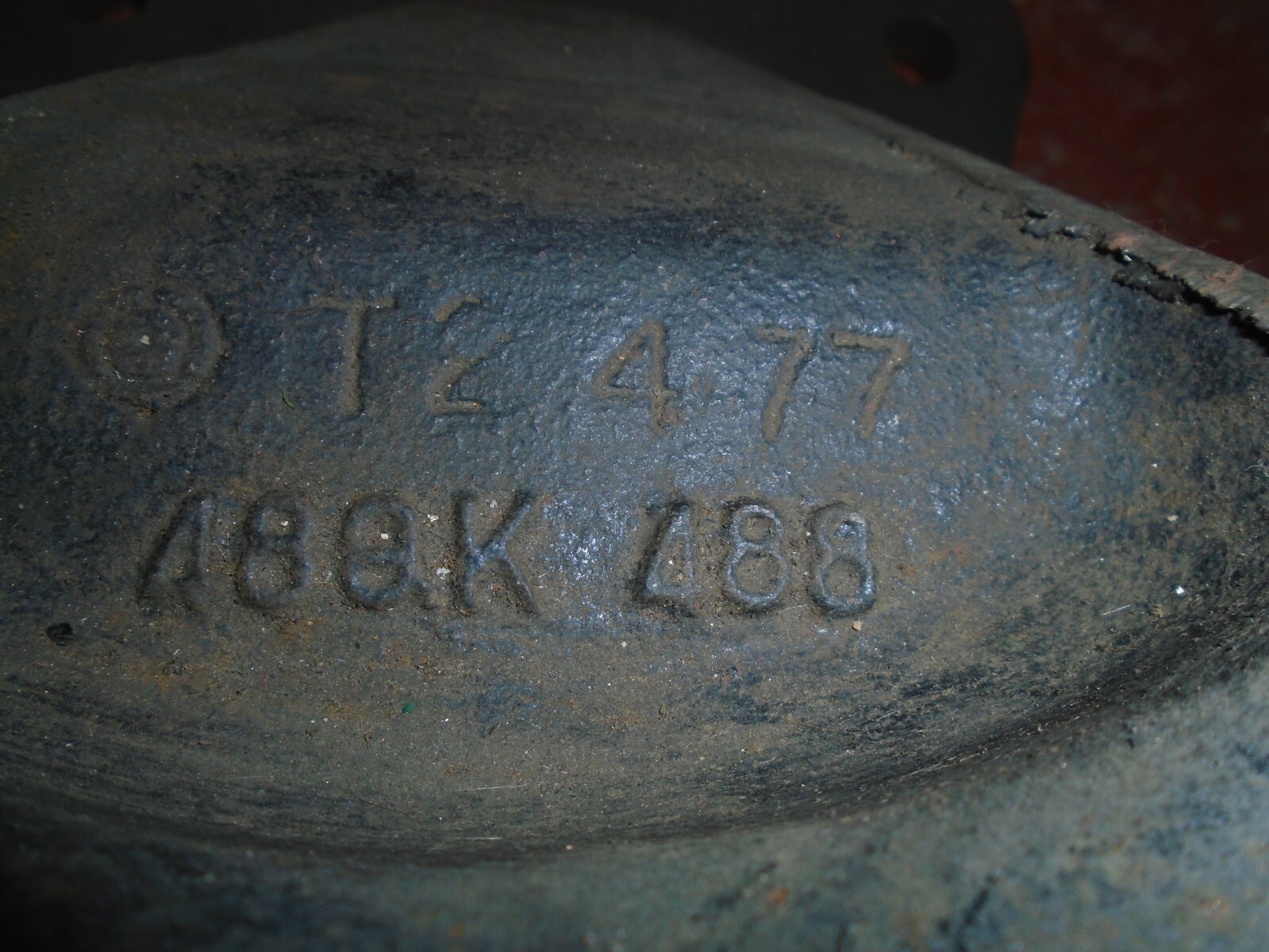 488K488 MACK SPRING HANGER T2 477