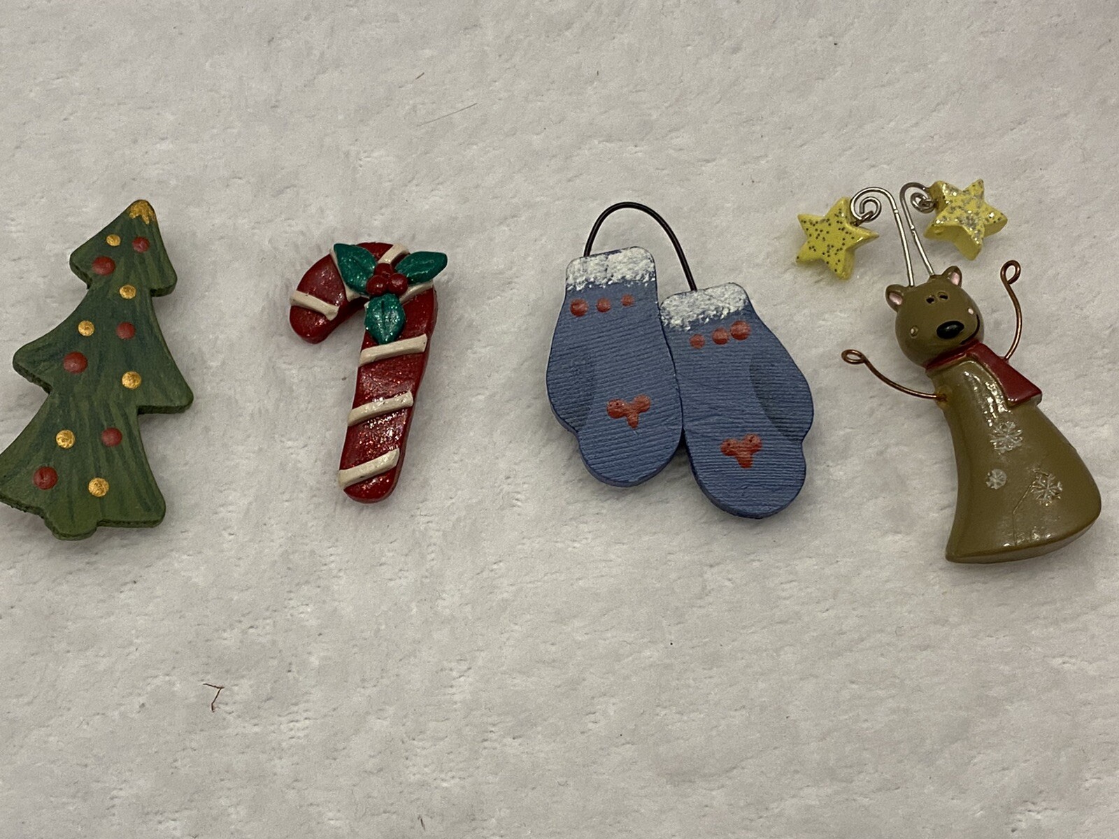 Four Handmade Christmas PINS Very Cute! Great for the Winter Coats!