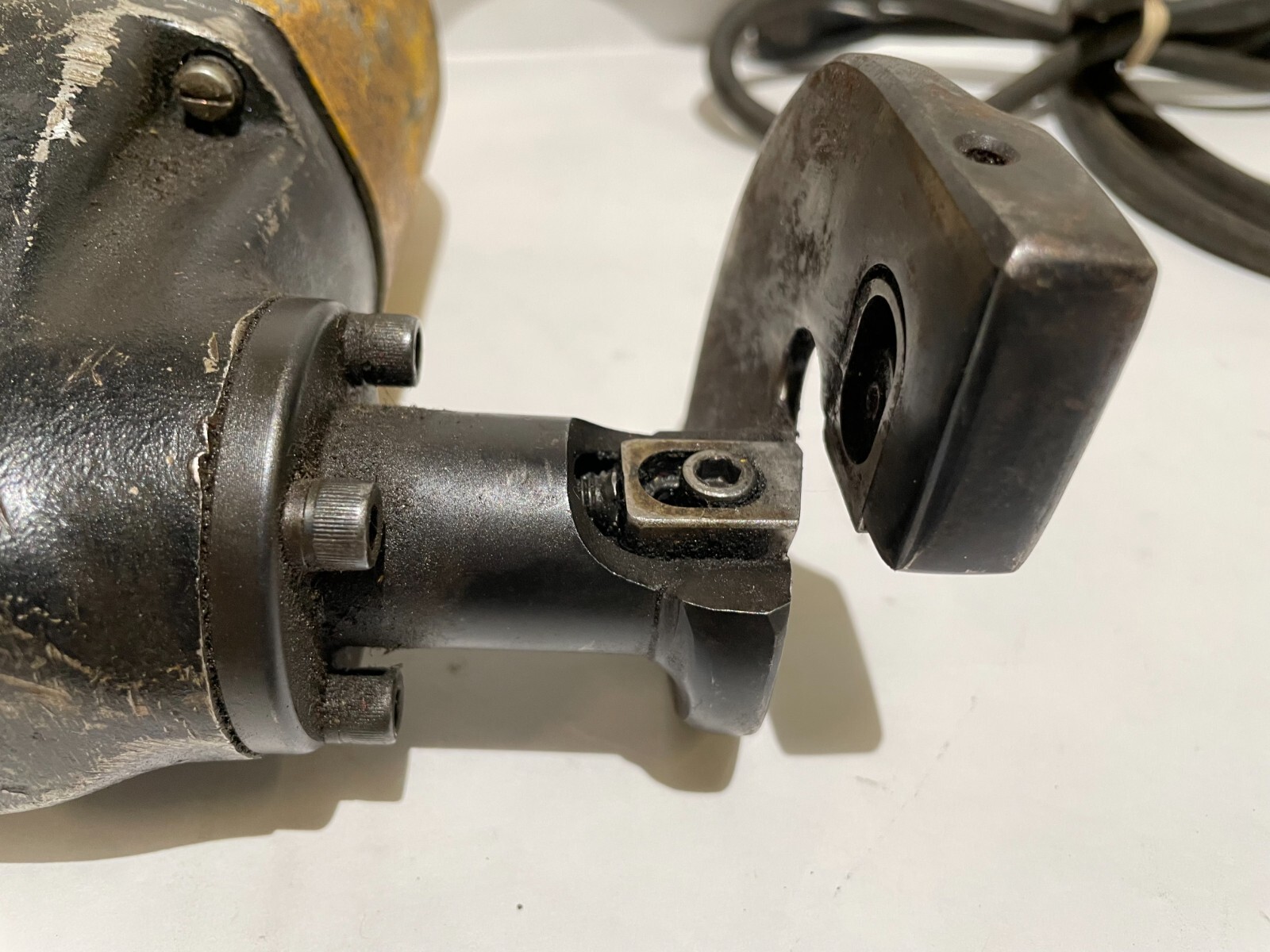 Dewalt - DW895 Nibbler - Used