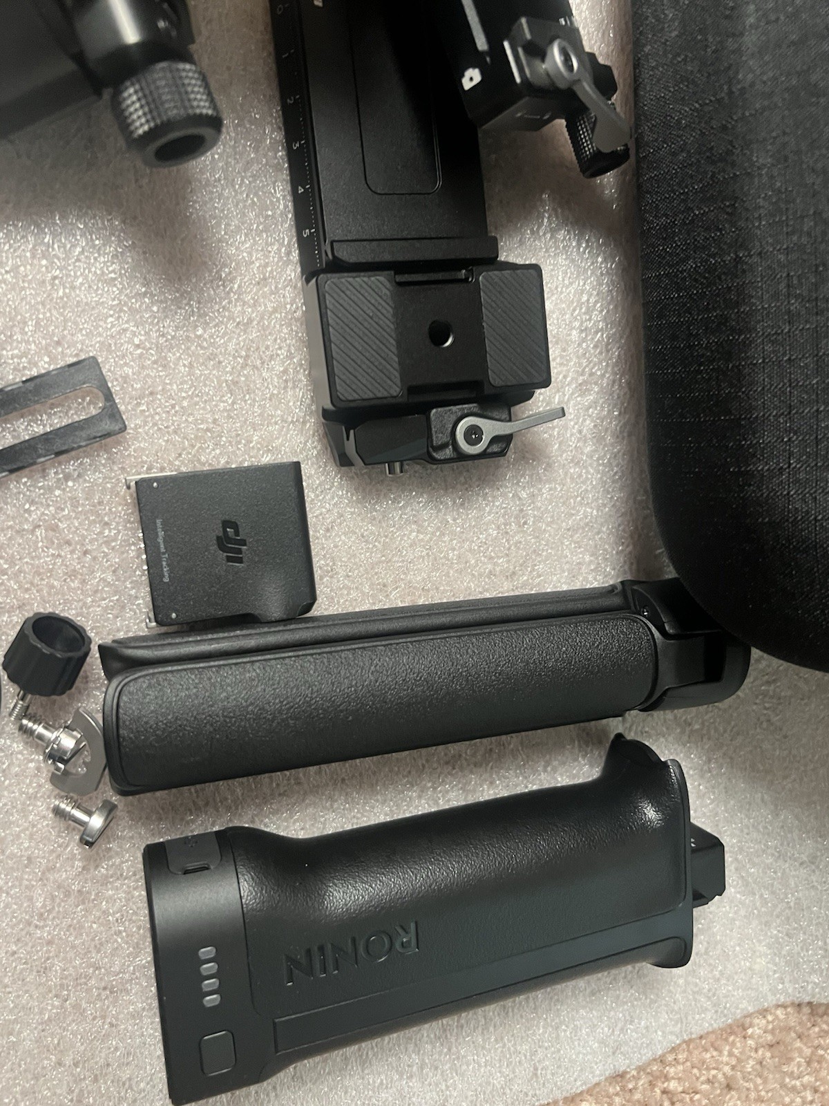 DJI RS 5 Gimbal Stabilizer Combo Kit