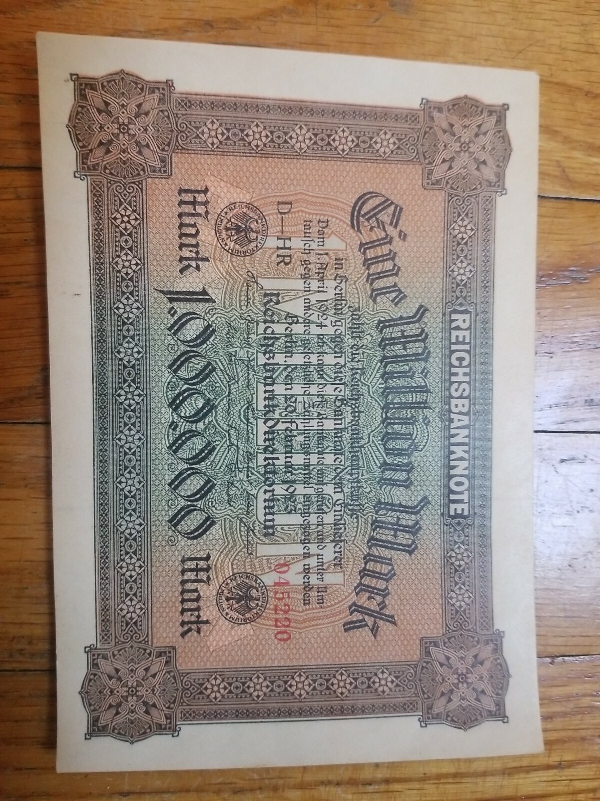 1923 Germany Weimar Republic 1.000.000 / 1 million mark banknote SEQ UNC