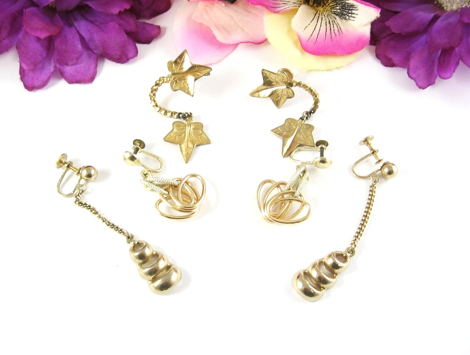DANGLE GOLDTONE 3 Vintage Pairs EARRINGS Screwbacks Ivy Leaves Ovals 2 5/8"