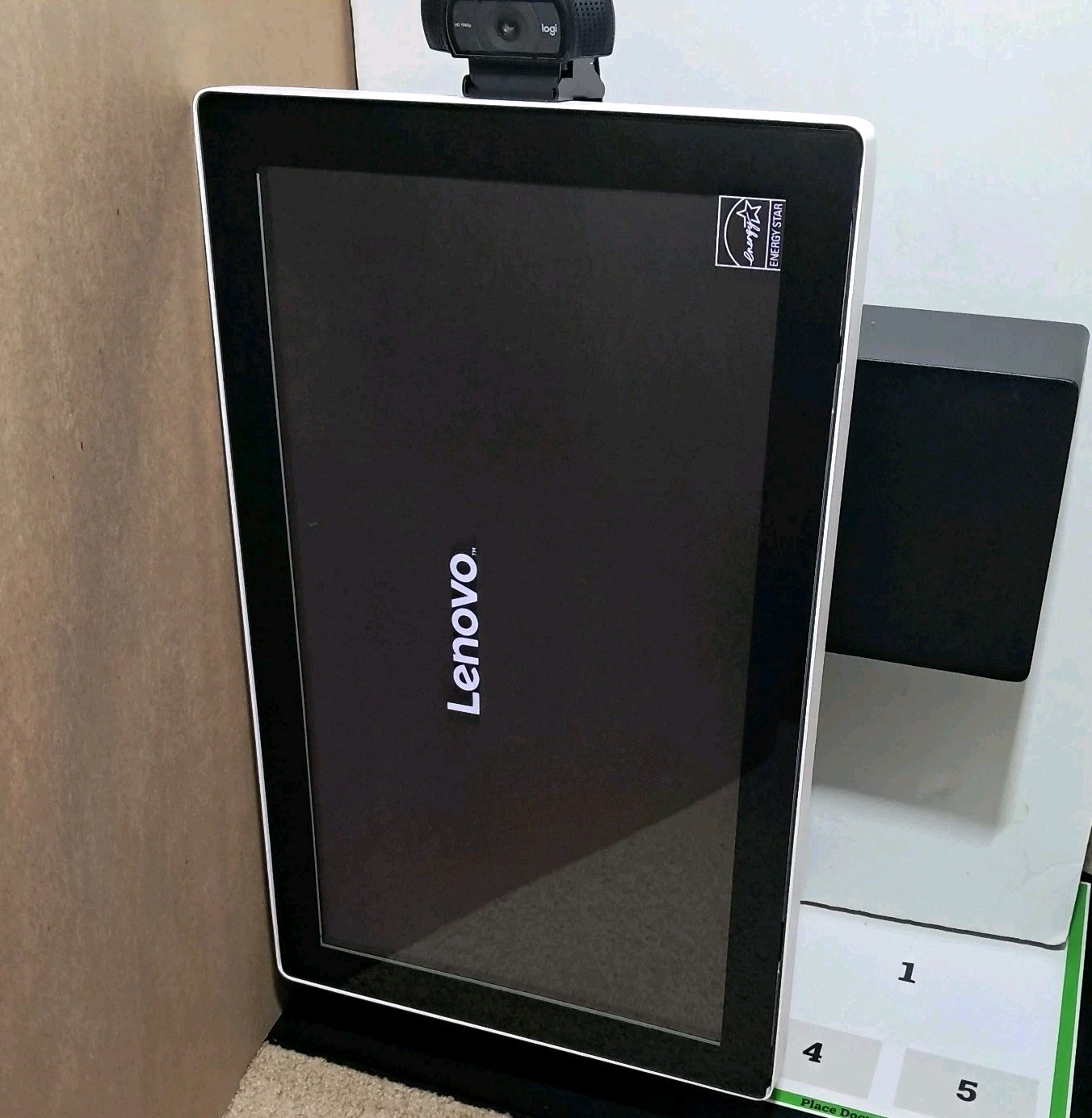 KIOSK 21.5" All-in-one Touch Screen Computer with Cameras