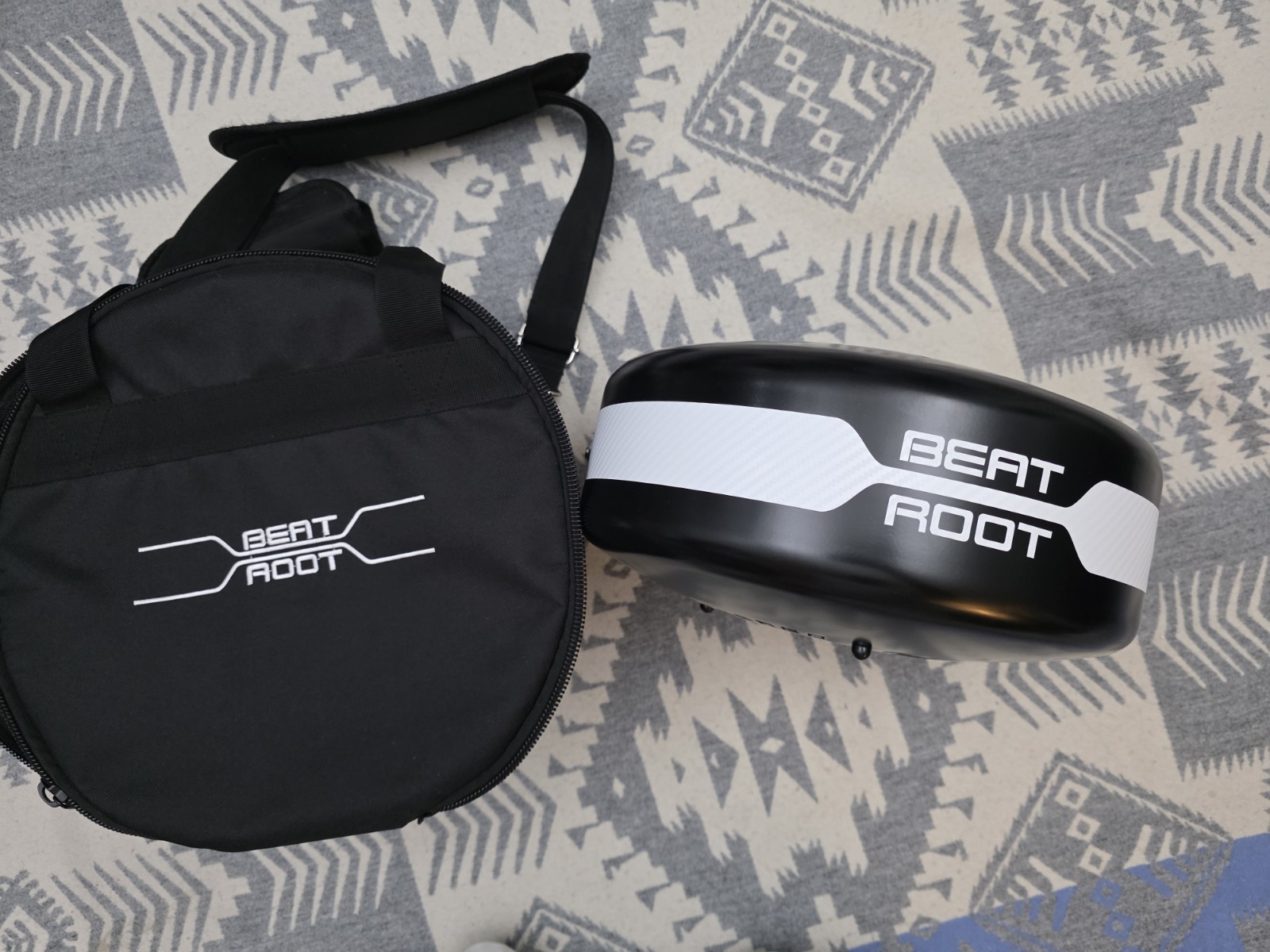 Beat Root Multiscale Tongue Drum 12" 8 Pad Black/ White Electro Acoustic France