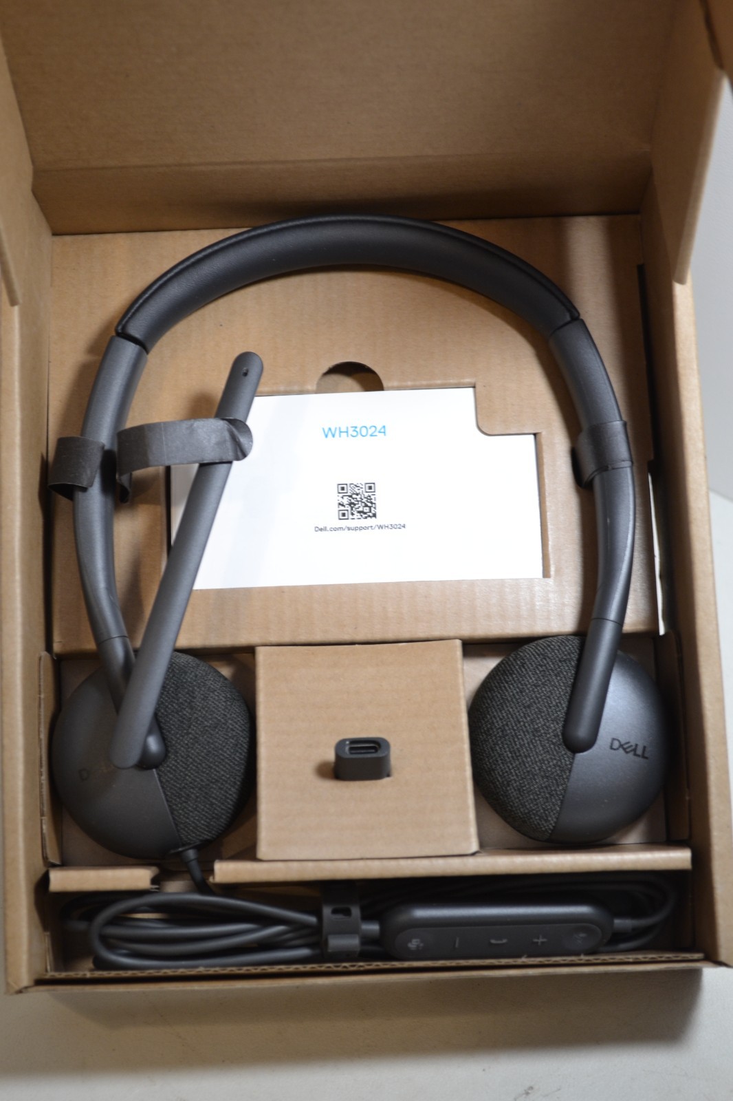 GENUINE Dell Pro WH3024-DWW Wired USB Headset