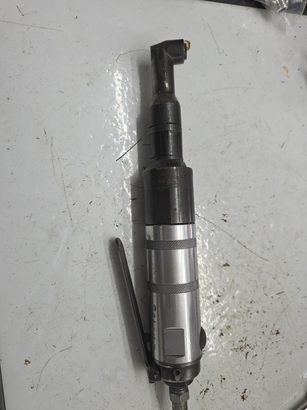 Aircraft Tools cleco 90-degree angle drill 550 rpm 1-4/28 bit