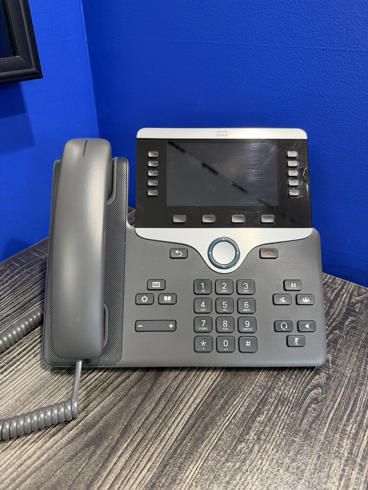 Cisco CP-8811-K9 IP VoIP Phone 8811 Series Phone
