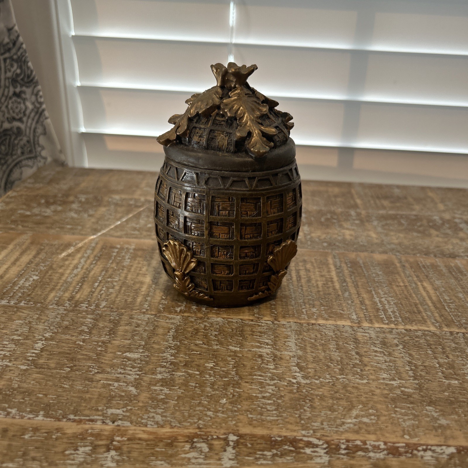 Barrel Trinket Box, Beautiful Piece
