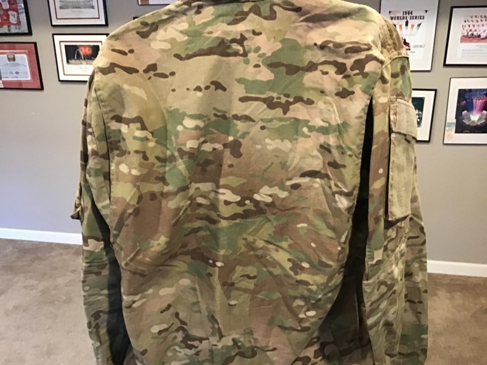 U.S. Army NATO Camo Jacket Size Large Multi Pockets Full Zip Authentic 8090-0414