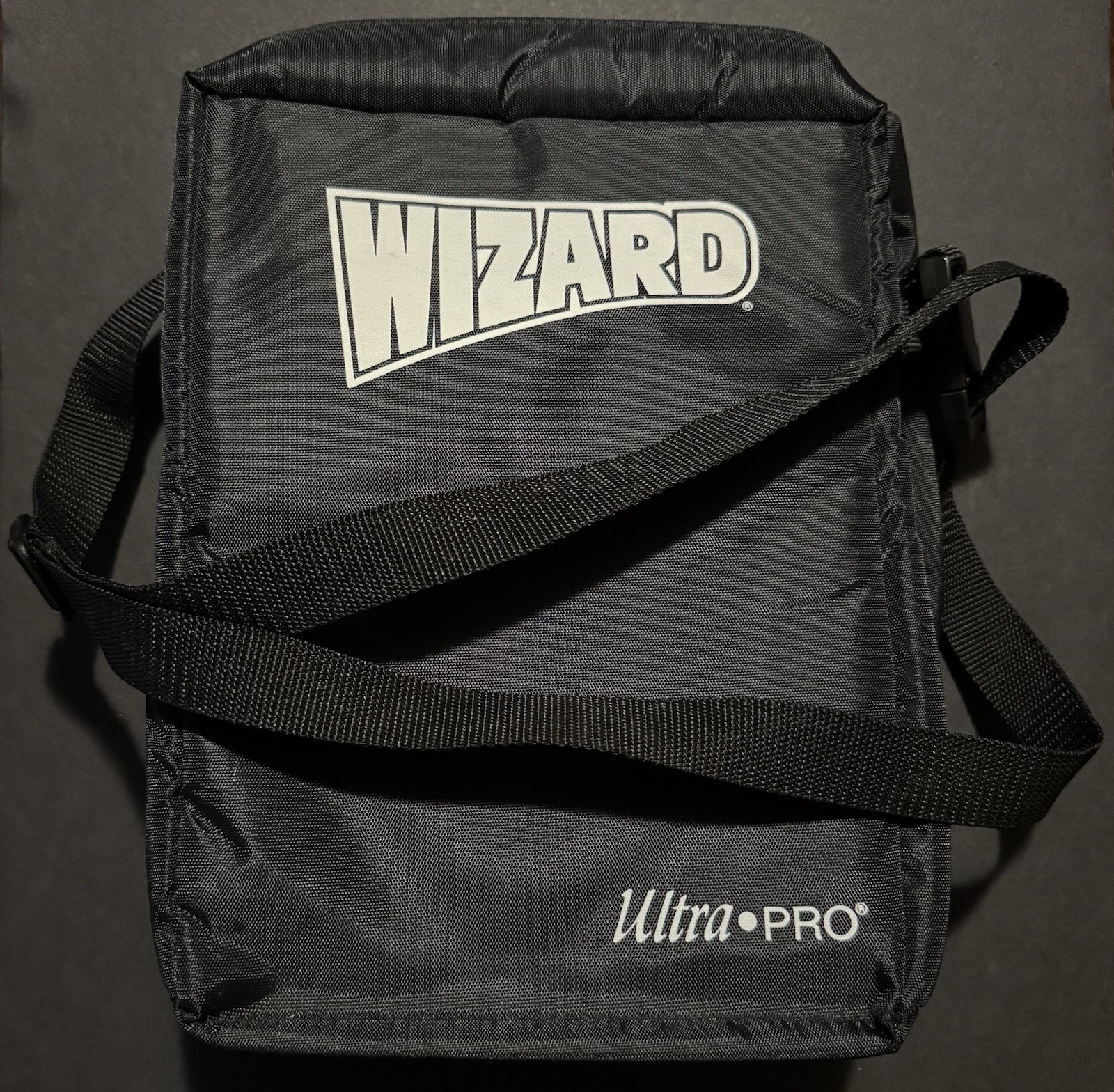 ULTRA PRO Wizard Comic Book Shoulder Carrying Nylon Bag - Black New - RARE