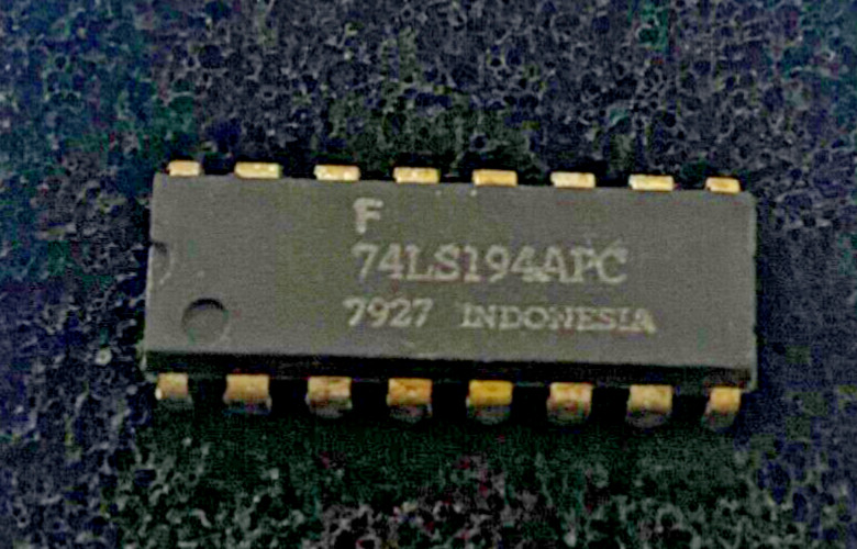 Fairchild 74LS194APC, 4-bit bi-directional universal shift register Integrated C