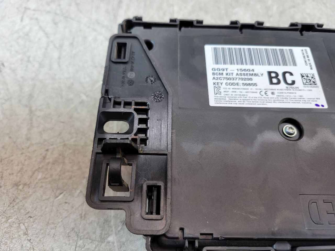 2015 2016 FORD FUSION CABIN JUNCTION FUSE BOX OEM GG9Z-15604-C