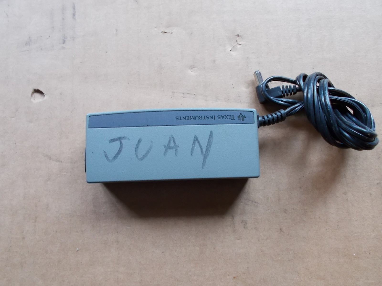 Texas Instruments 9792520-0001 AC Adapter ZVC36-18 D4, NO CORD