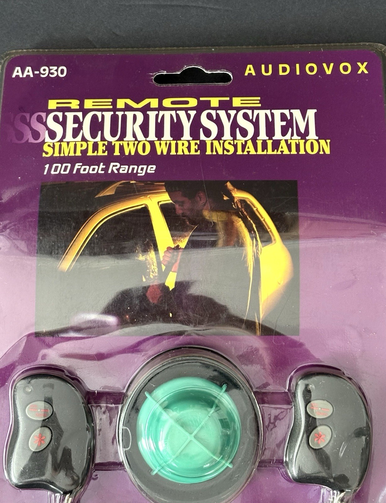 Audiovox Remote Security System Simple 2 Wire Installation 100-Ft Range AA930