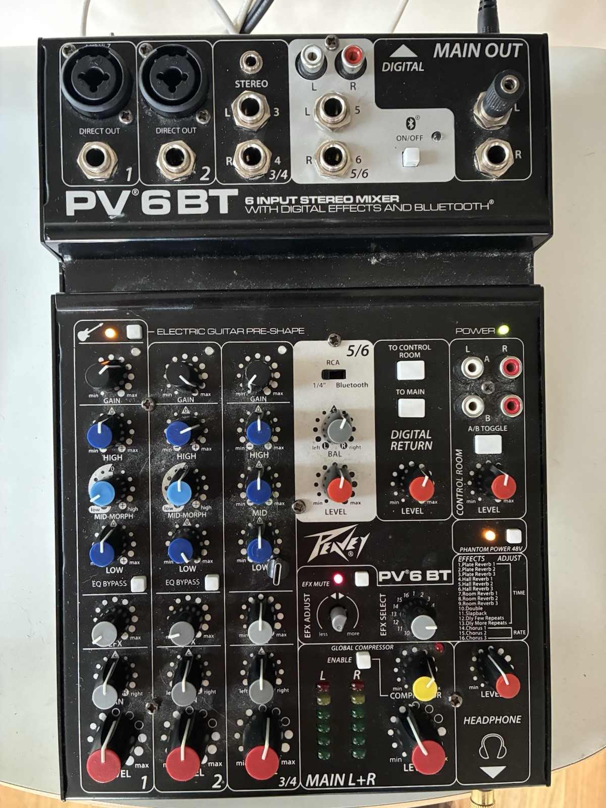 Peavey PV 6BT 6-Channel Compact Mixer with Bluetooth and Digital Effects