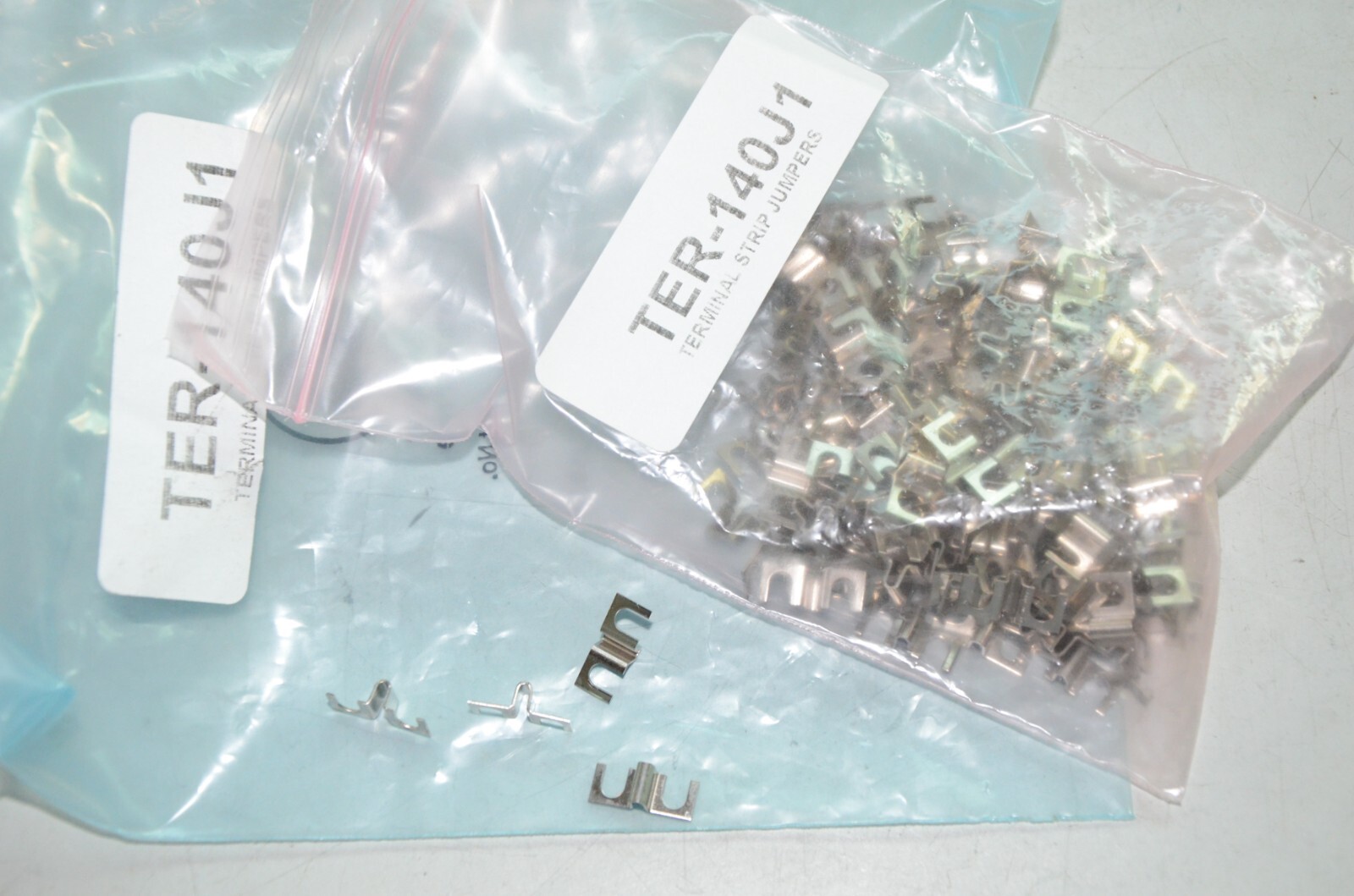 140J1 Terminal Strip Jumpers 250 Qty Lot NEW