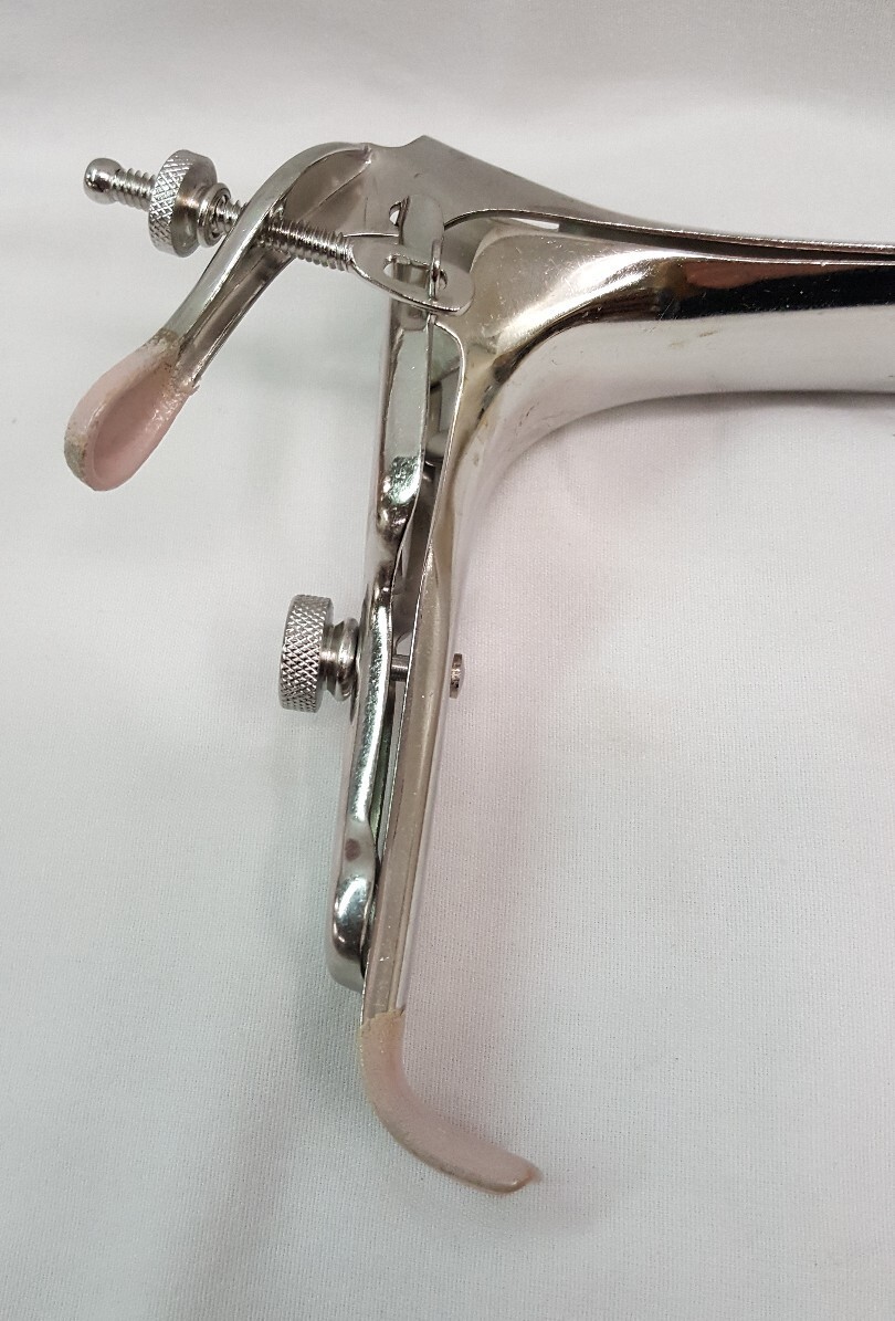 VANTAGE Vaginal Speculum V930-15 Good Condition See Desc.