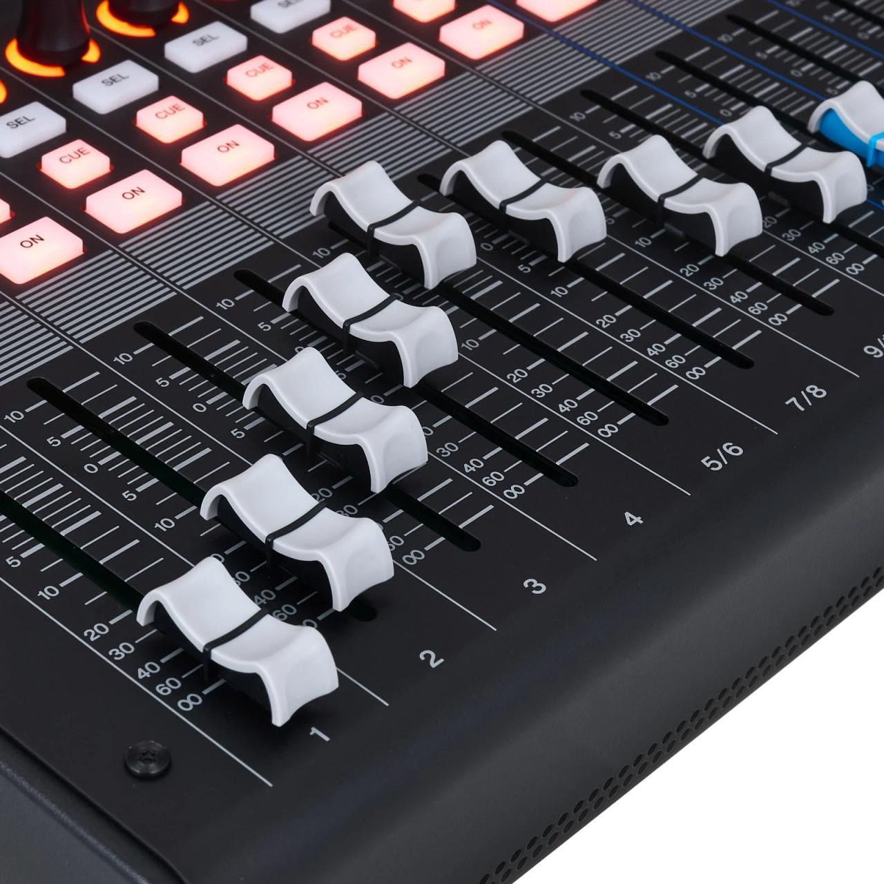 Yamaha MGX12 18-Channel Digital Mixing Console - Black