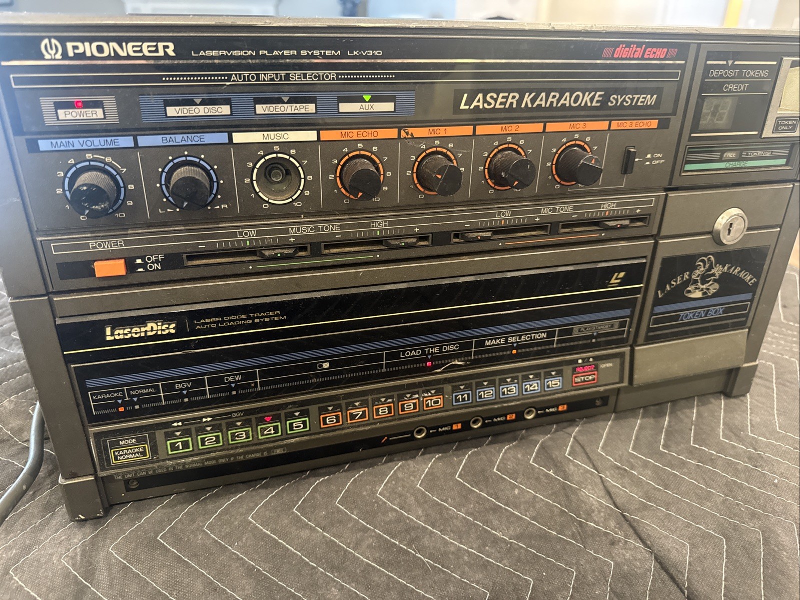 Pioneer Laser Karaoke System LK-V310