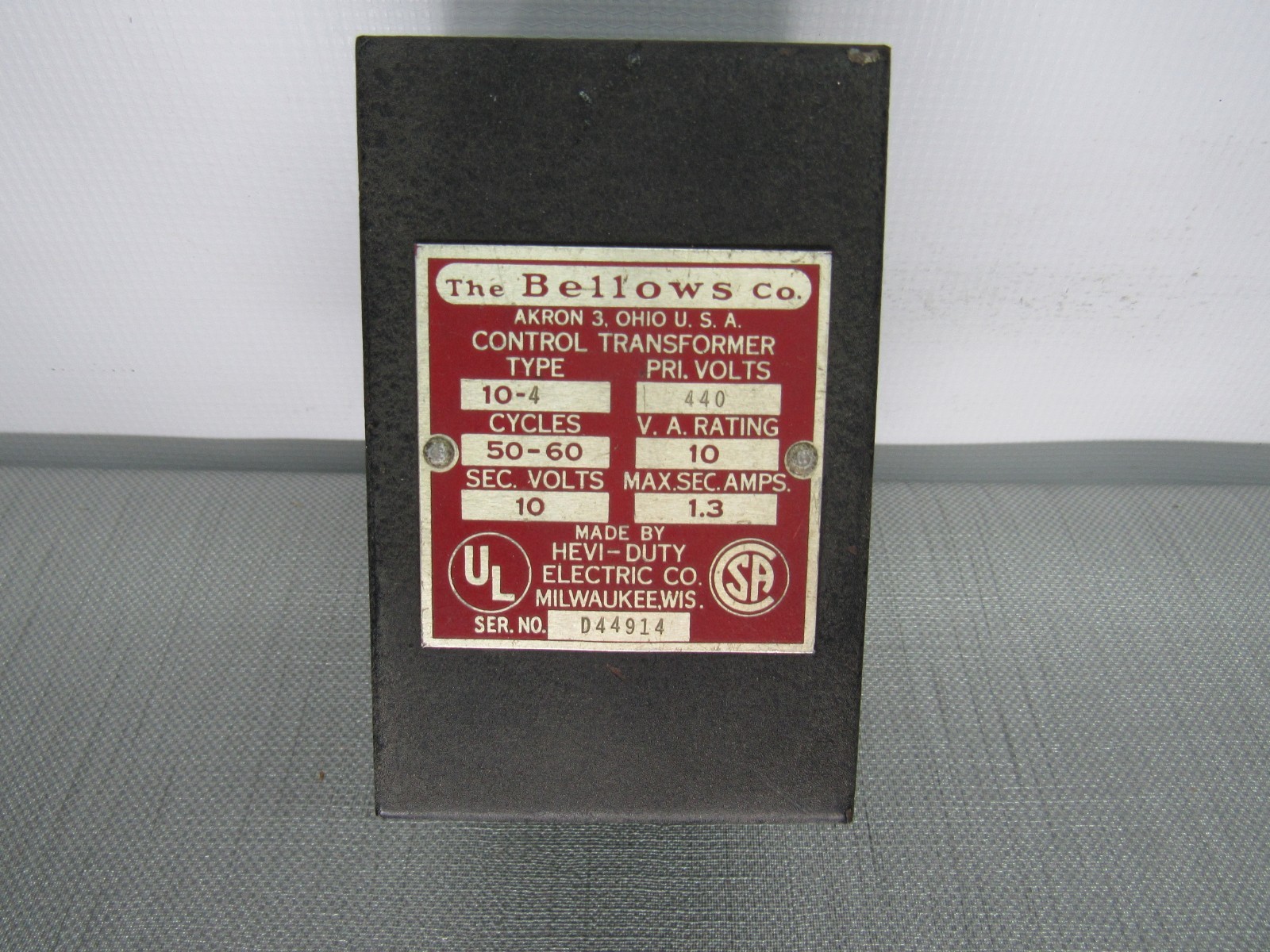 Bellows Type 10-4 Control Transformer 440V