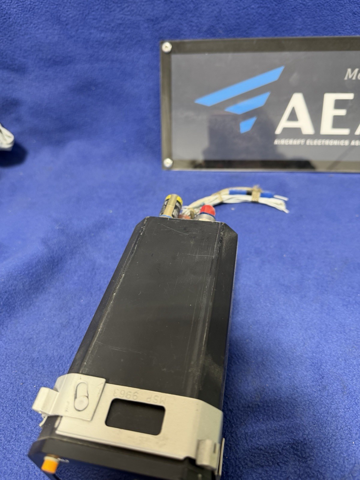 AIR DATA DISPLAY UNIT P/N 9D-80130-31