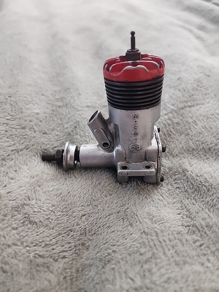 McCoy .29 Nitro Engine