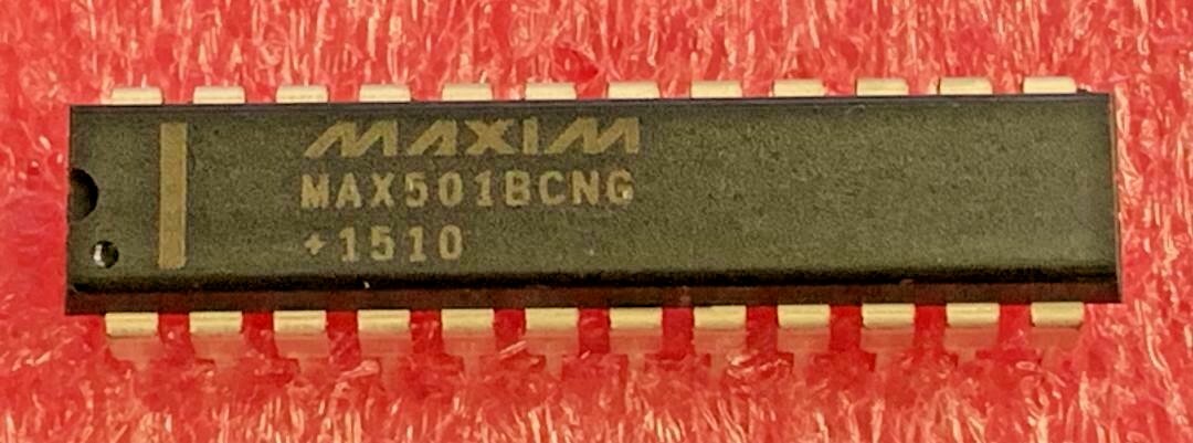 QTY 5 NEW MAXIM MAX501BCNG 12-BIT PRECISION DAC  ***FREE SHIPPING FROM USA***