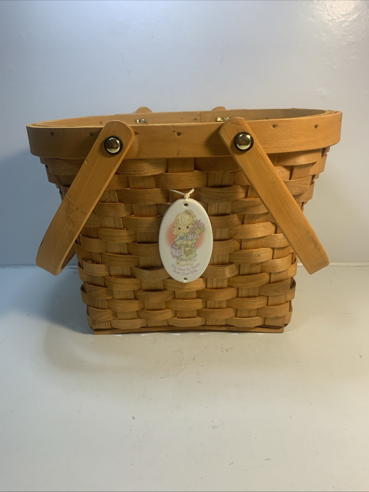 Vintage Precious Moments 2002 Membership Basket w/ Porcelain Attachment & Handle