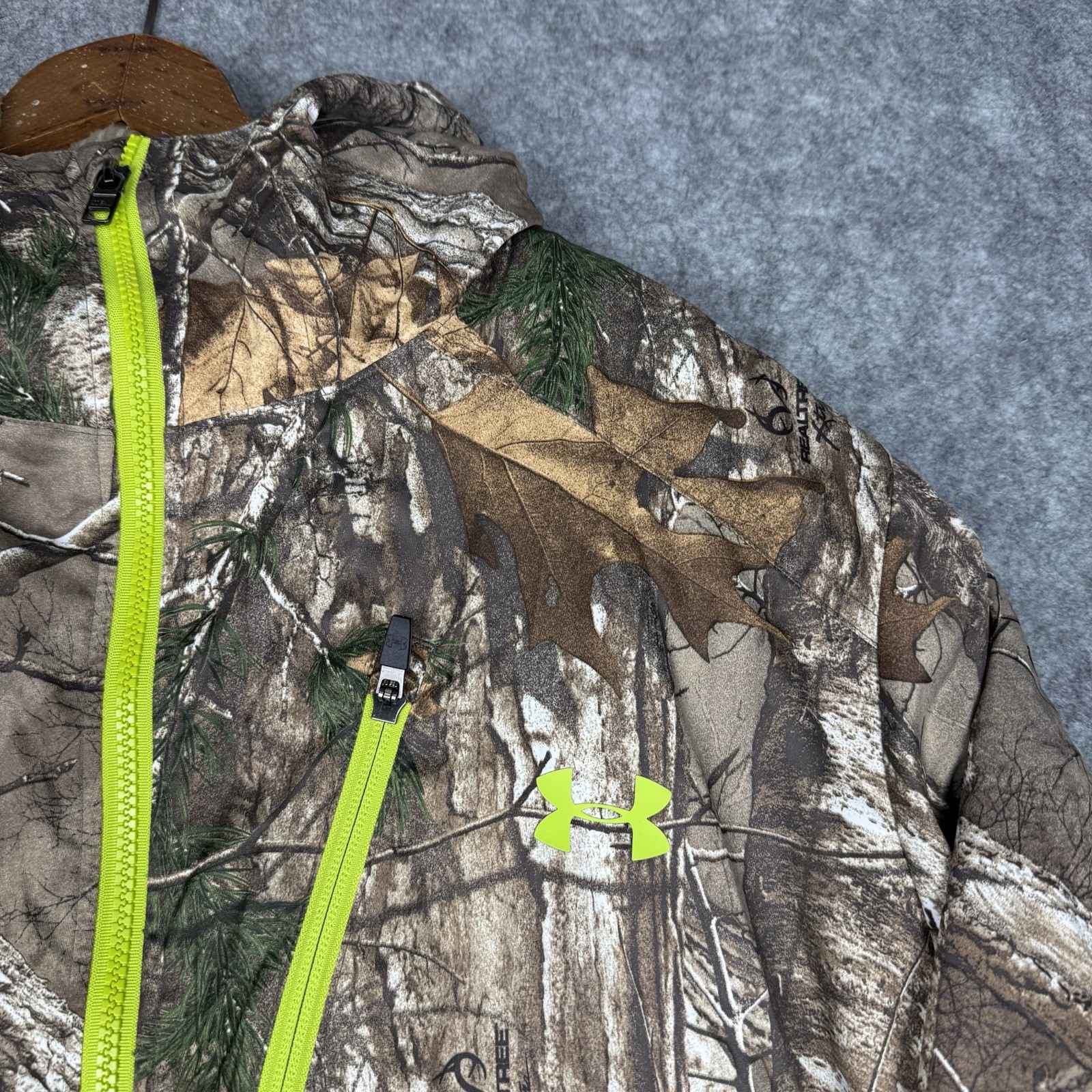 Under Armour Scent Control Infrared Camo Hooded Barrier Jacket Realtree 2XL