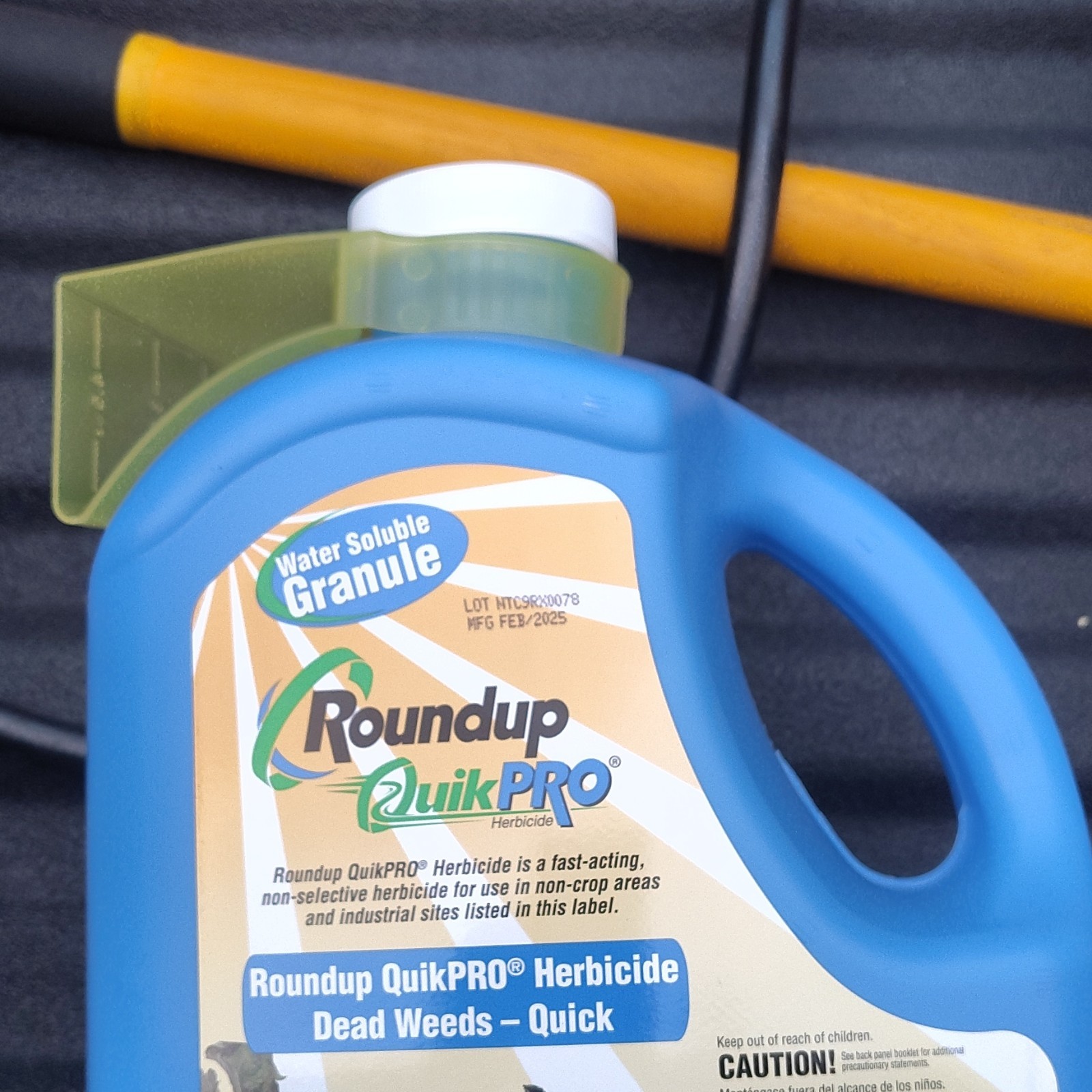 Roundup QuikPRO Herbicide Water Soluble Granules Non-Crop/Industrial EPA 524-535