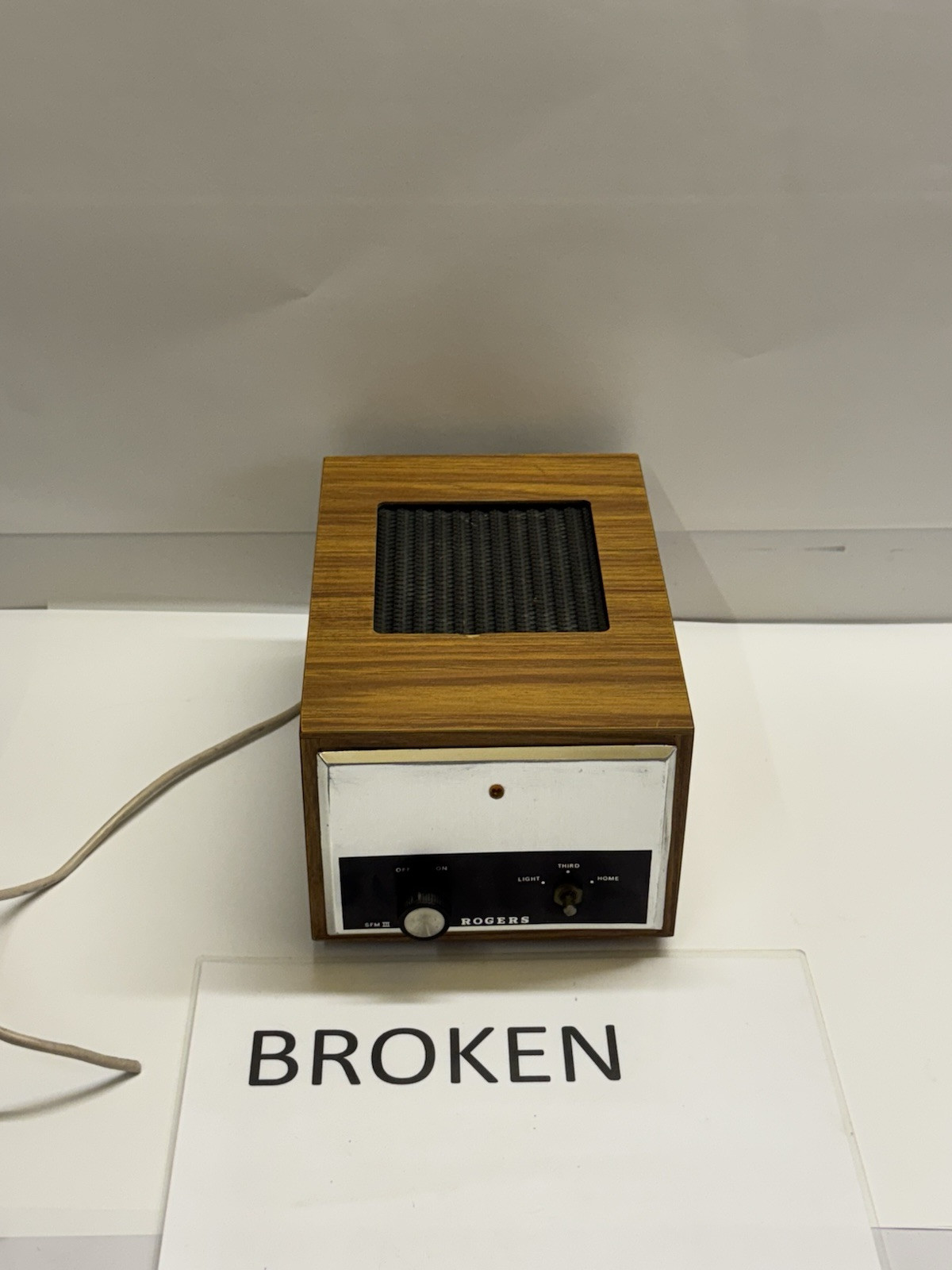 Rogers SFM III Valve Tuner Vintage HiFi Radio – Untested – Spares or Repair