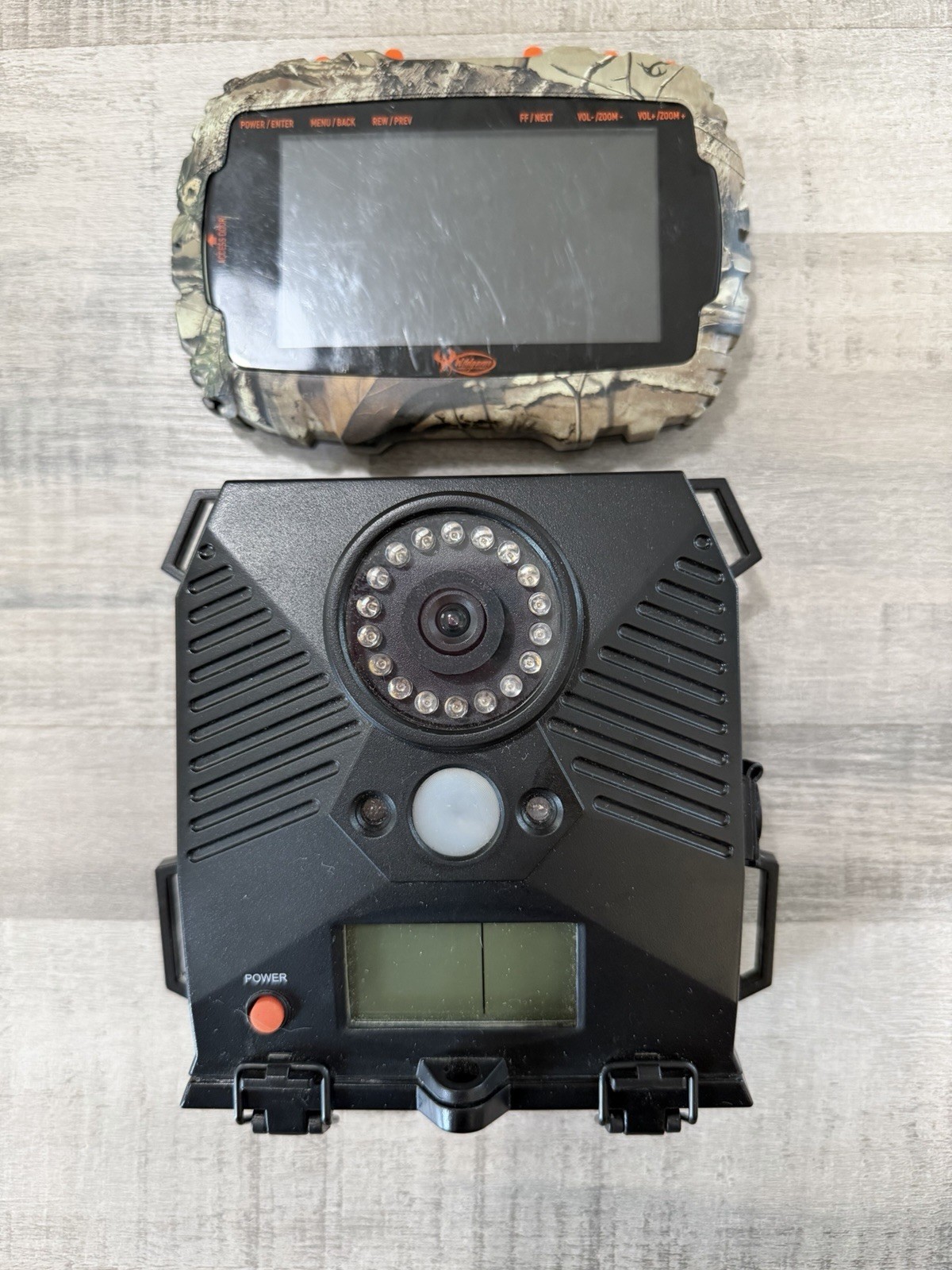 Wildgame Innovations IR2 Trail Camera & Portable Viewer Bundle Tested Works