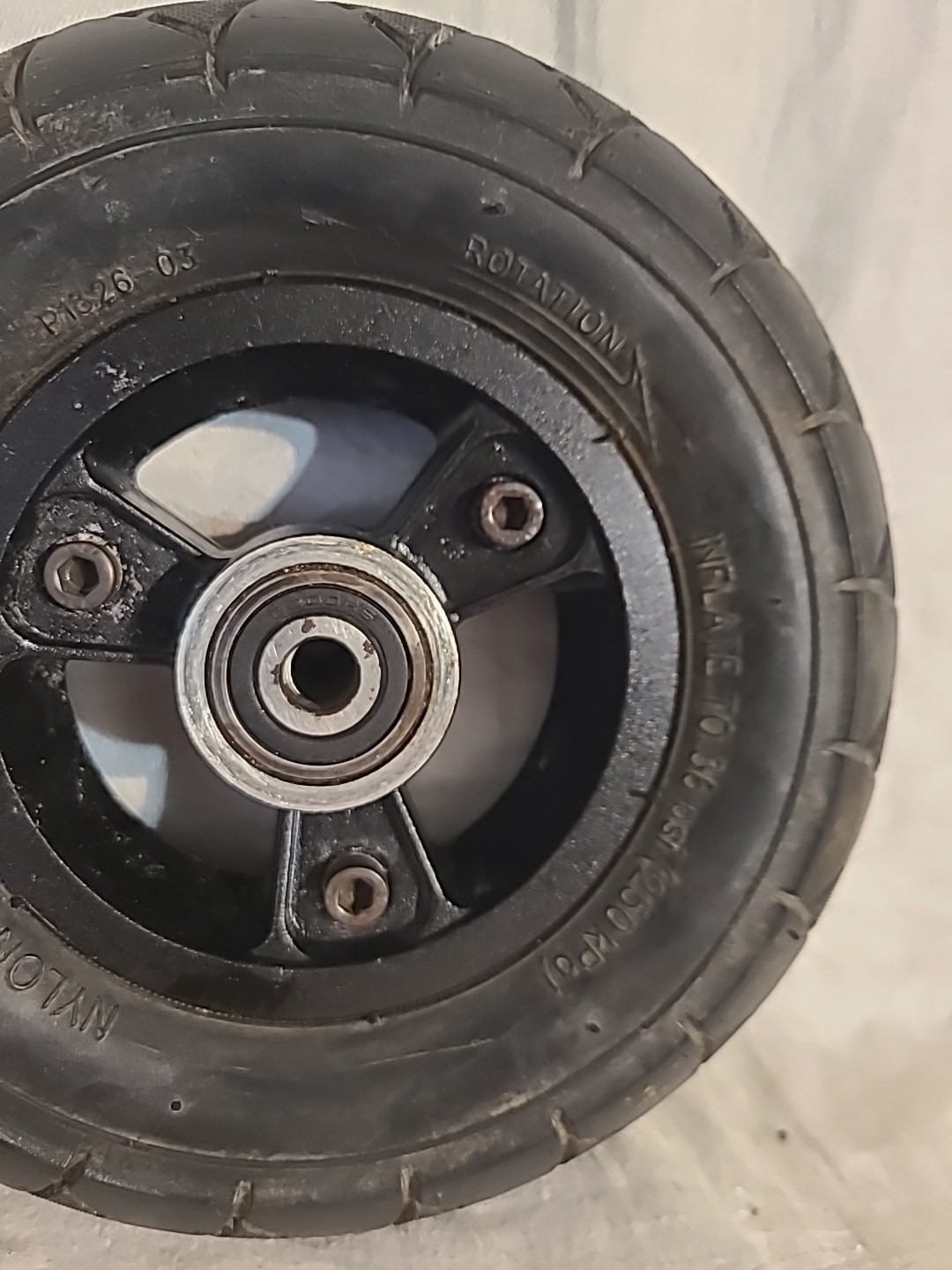 200 x 50 Solid Nylon Tire Wheel